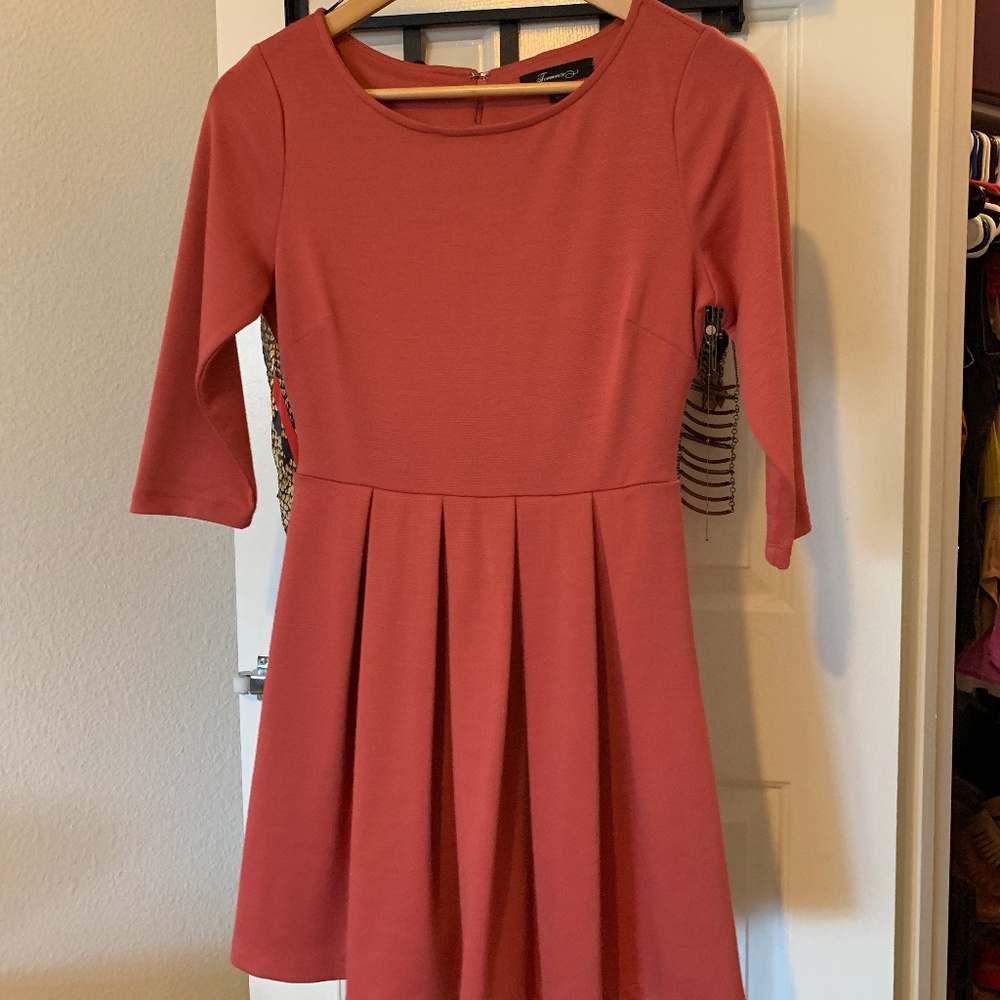 Pink Pleated 3/4 Sleeve Dress